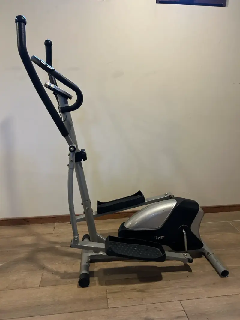 Elíptica Master Fit con resistencia ajustable - 2