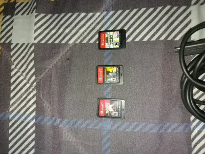 Vendo consola nintendo switch 1 (DISPLAY MALO). - miniatura 4