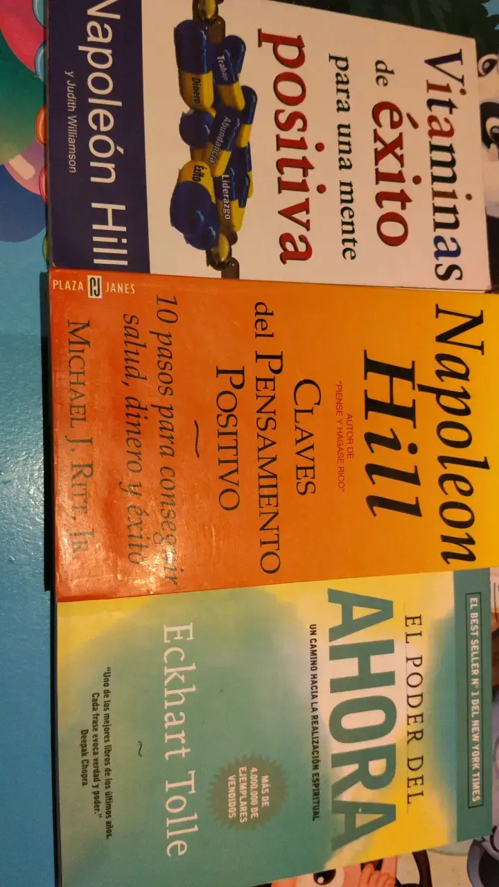Set libros de autoayuda de Napoleon Hill y Eckha - 1