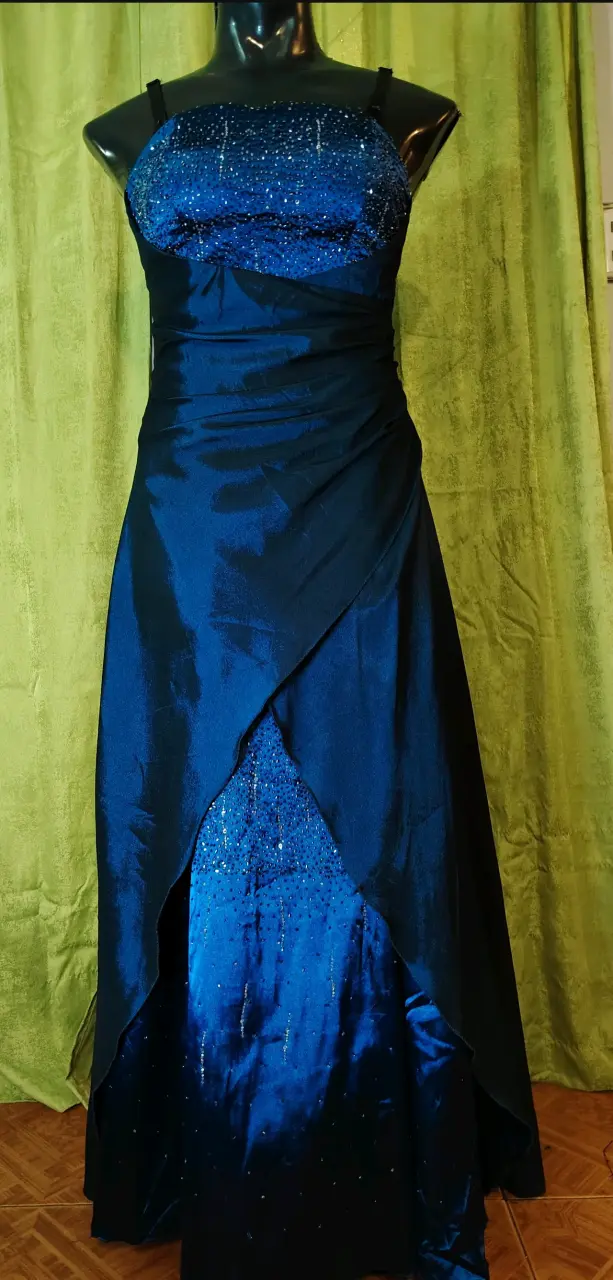 Vestido de noche azul con lentejuelas - 1