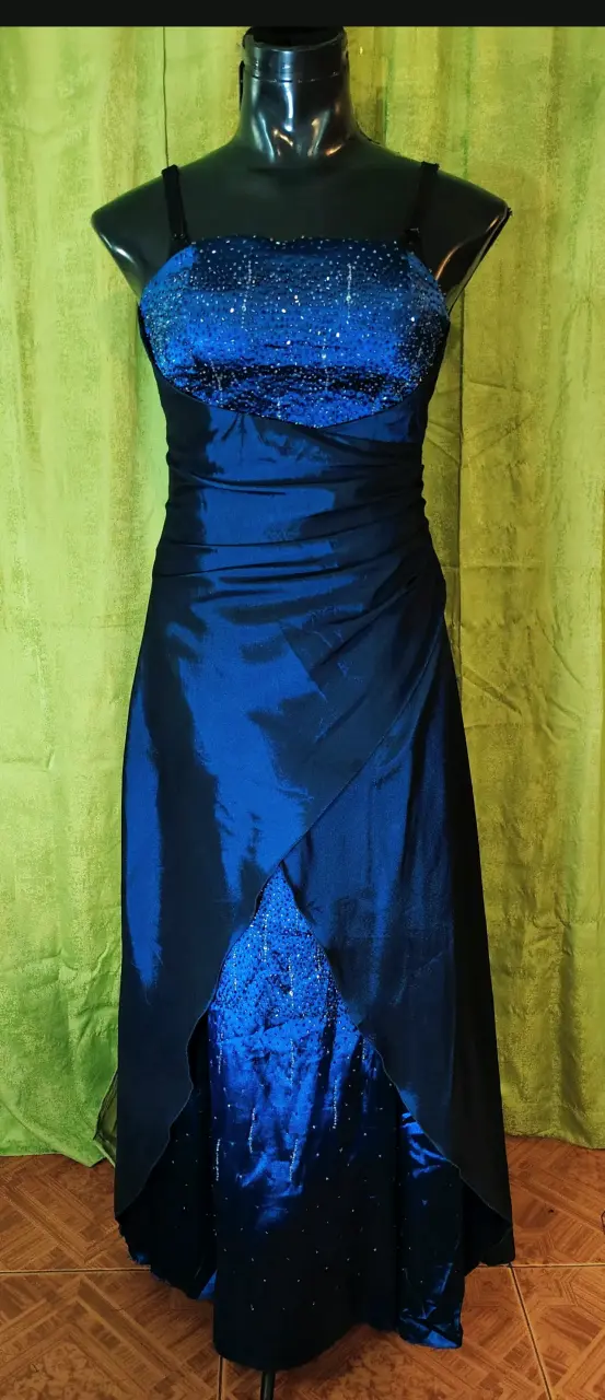 Vestido de noche azul con lentejuelas - 6