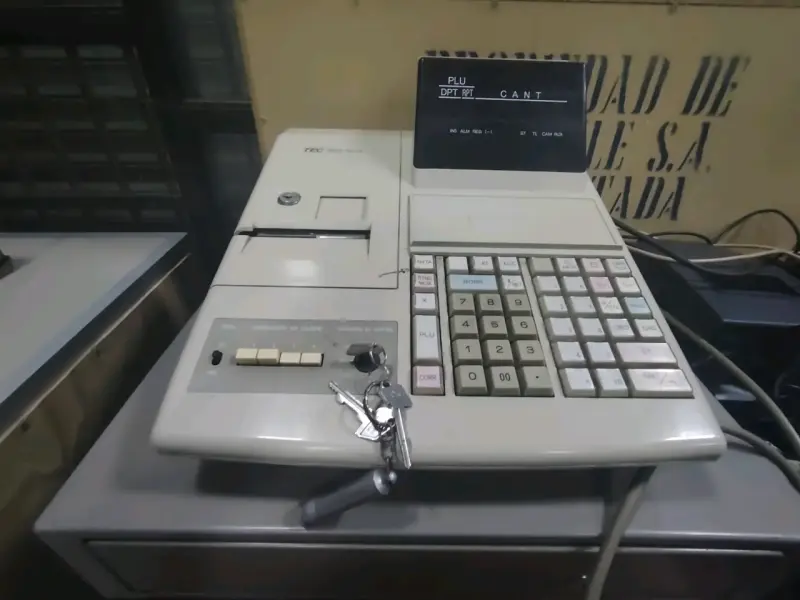 Caja registradora electrónica TEC con llaves - 1