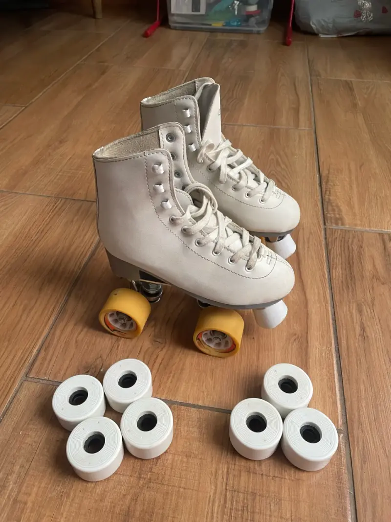 Patines 4 ruedas - 3