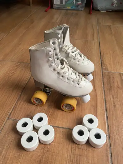 Patines 4 ruedas - miniatura 3