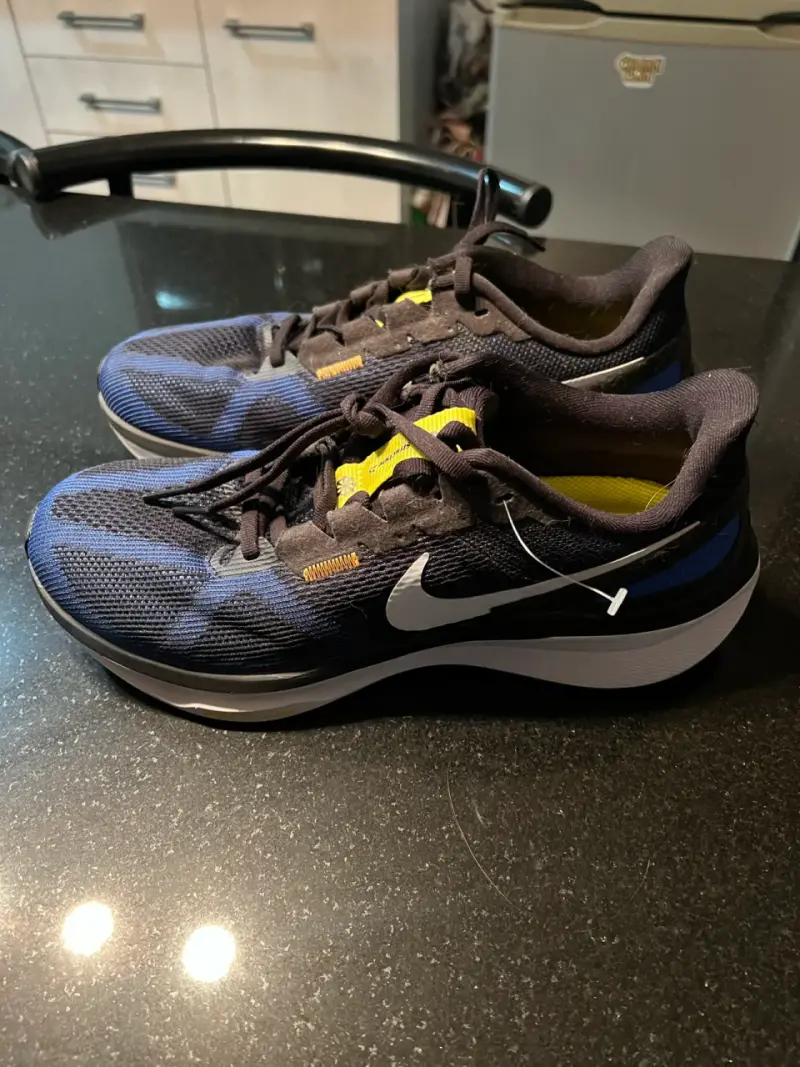 Zapatillas running Nike Revolution 5 negras - 1