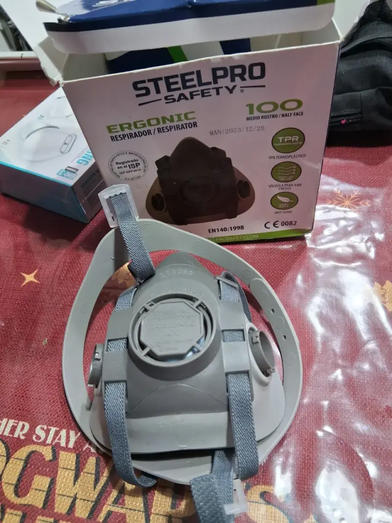 Respirador Steelpro Safety Ergonic 100