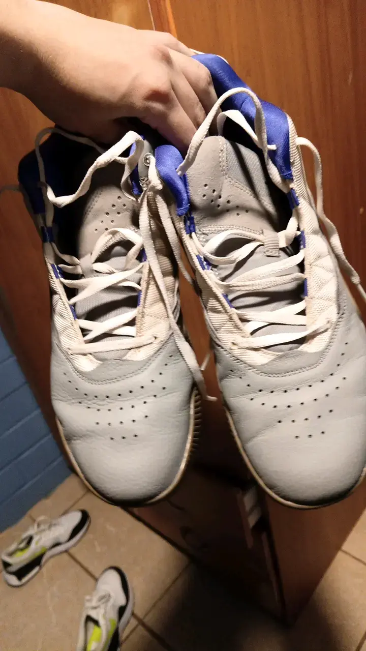 Jordan Stay loyal Talla 41 - 4