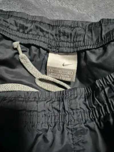 Pantalones deportivos Nike negros para hombre - miniatura 3