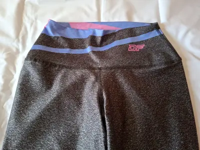 Leggings  con Diseño Geométrico - miniatura 3