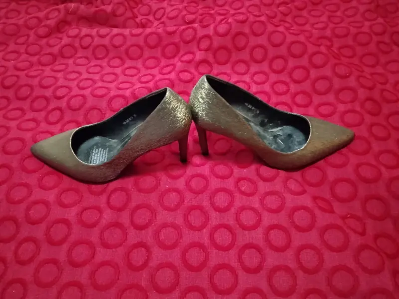 Zapatos de tacón dorados EDA MANZINI Mujer - 2
