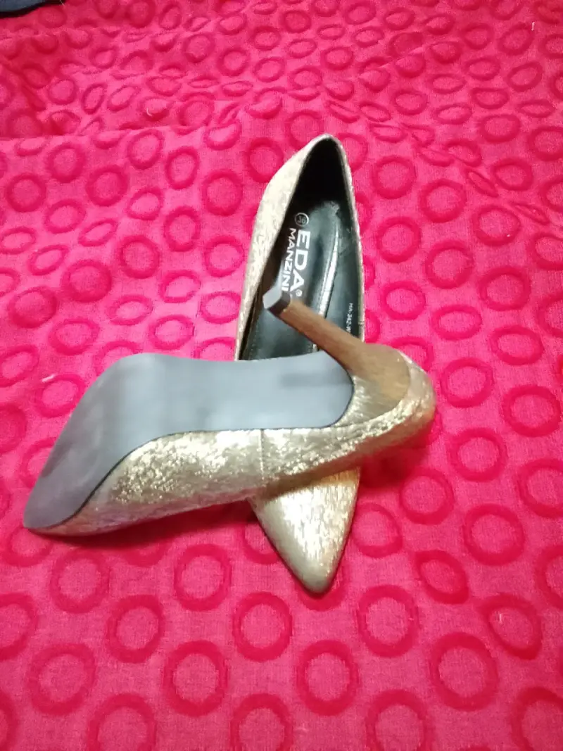 Zapatos de tacón dorados EDA MANZINI Mujer - 6
