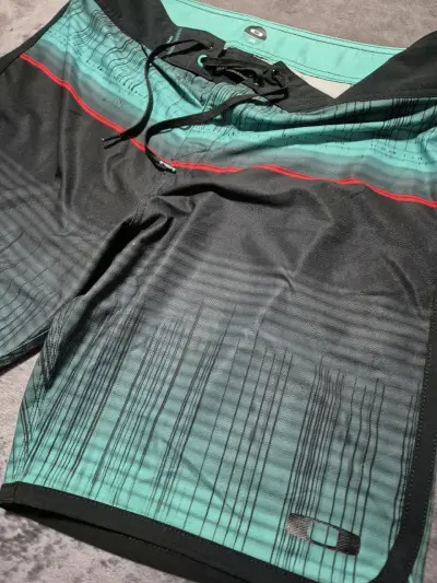 Shorts de baño Oakley para hombre talla 38 - miniatura 2