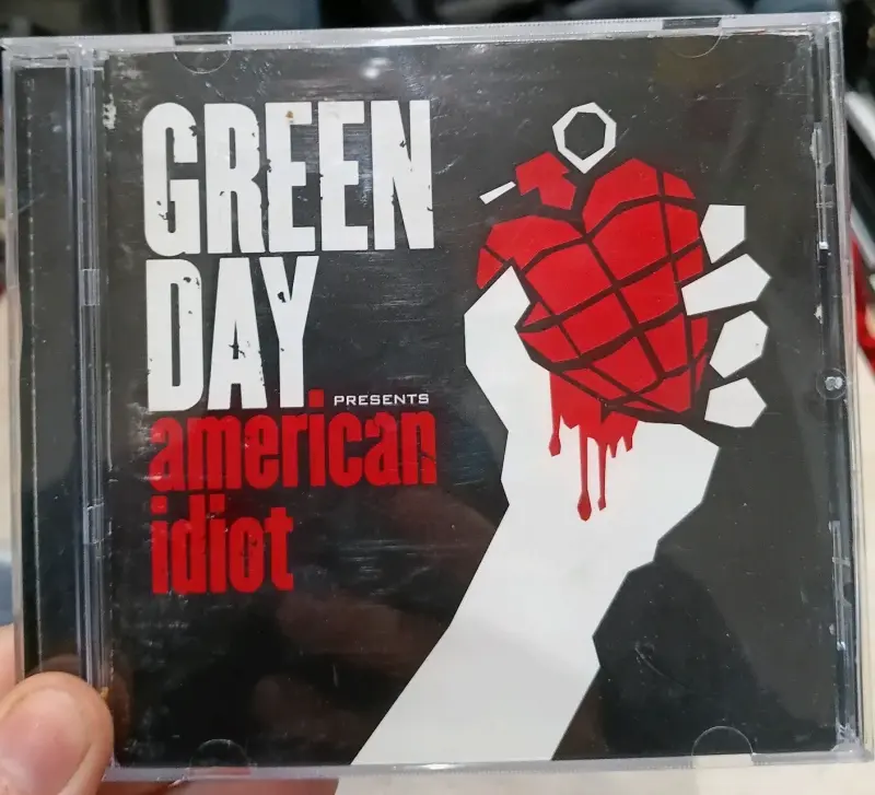 CD Green Day American Idiot Álbum Rock - 1