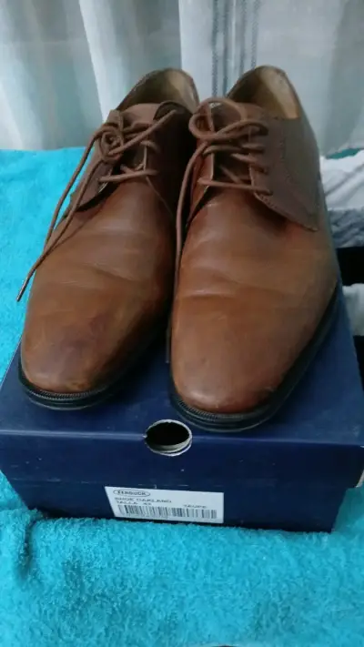 Zapatos de cuero marrón Ferouch para hombre - miniatura 2