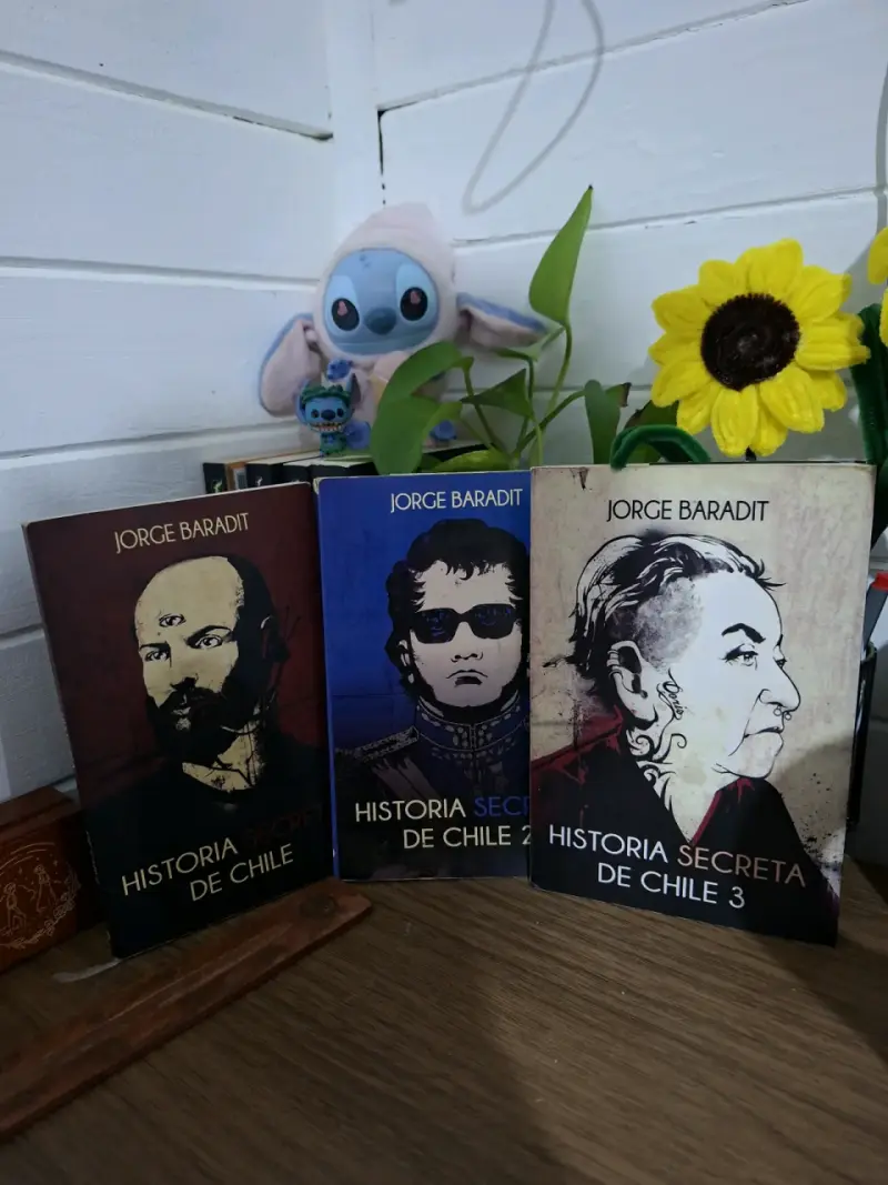 Trilogía Historia Secreta de Chile por Jorge Baradit