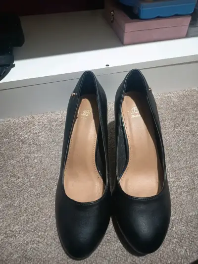 Zapatos de Tacón Negro para Mujer - miniatura 2