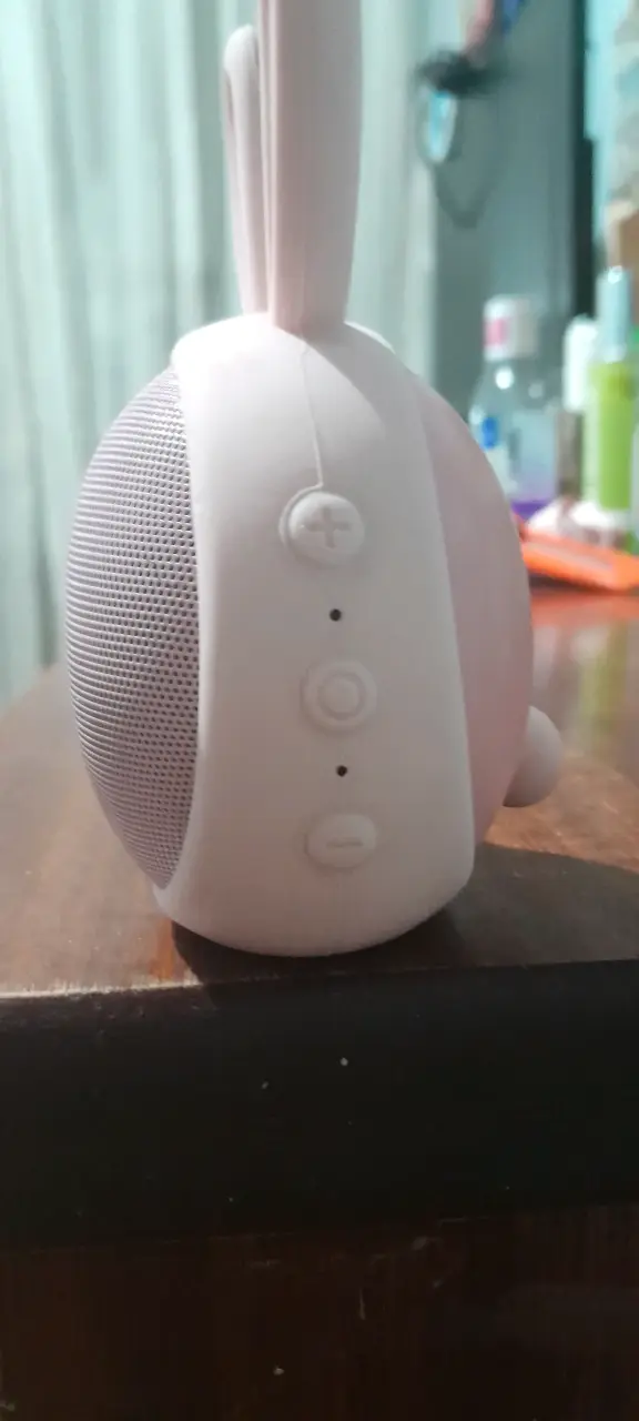 Altavoz Bluetooth portátil con diseño de conejo - 1