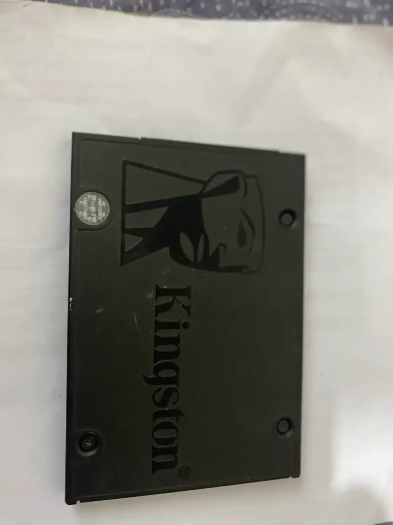 Discos SSD Kingston 240GB/120gb en buen estado - 2