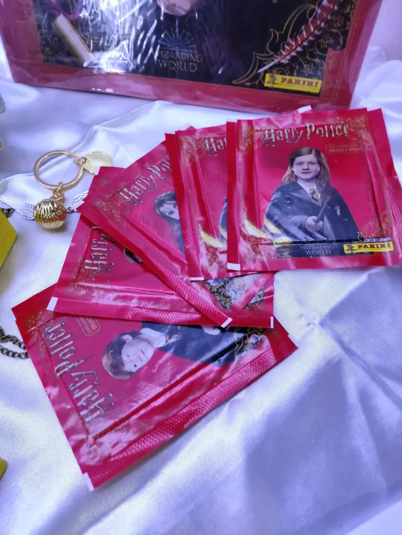 Set de Coleccionables Harry Potter con Muñeco y Álbum - 4