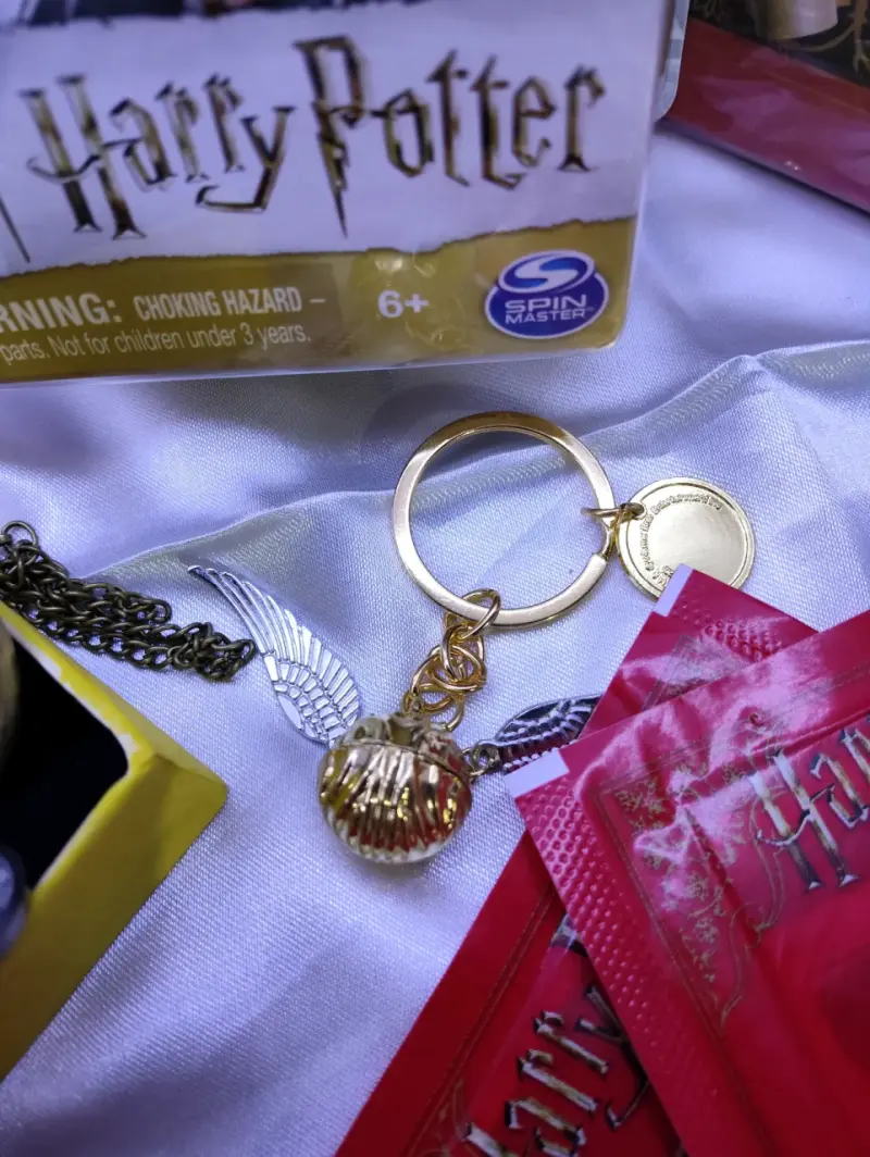 Set de Coleccionables Harry Potter con Muñeco y Álbum - 6