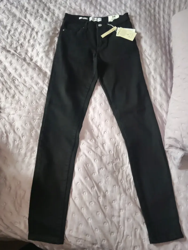 Jeans negros skinny talla 34 para mujer - 1