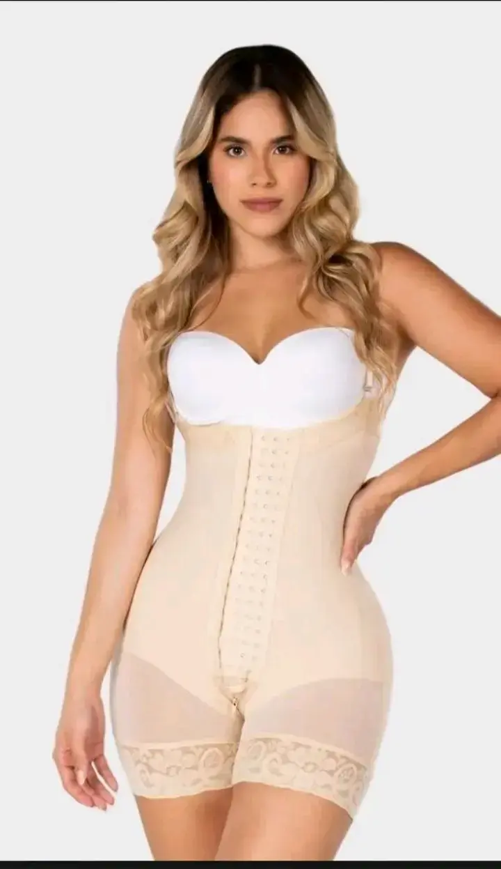 Faja reductora beige M&D talla XL - 4