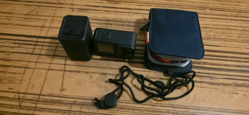 Cámara de acción GoPro con accesorios - 5