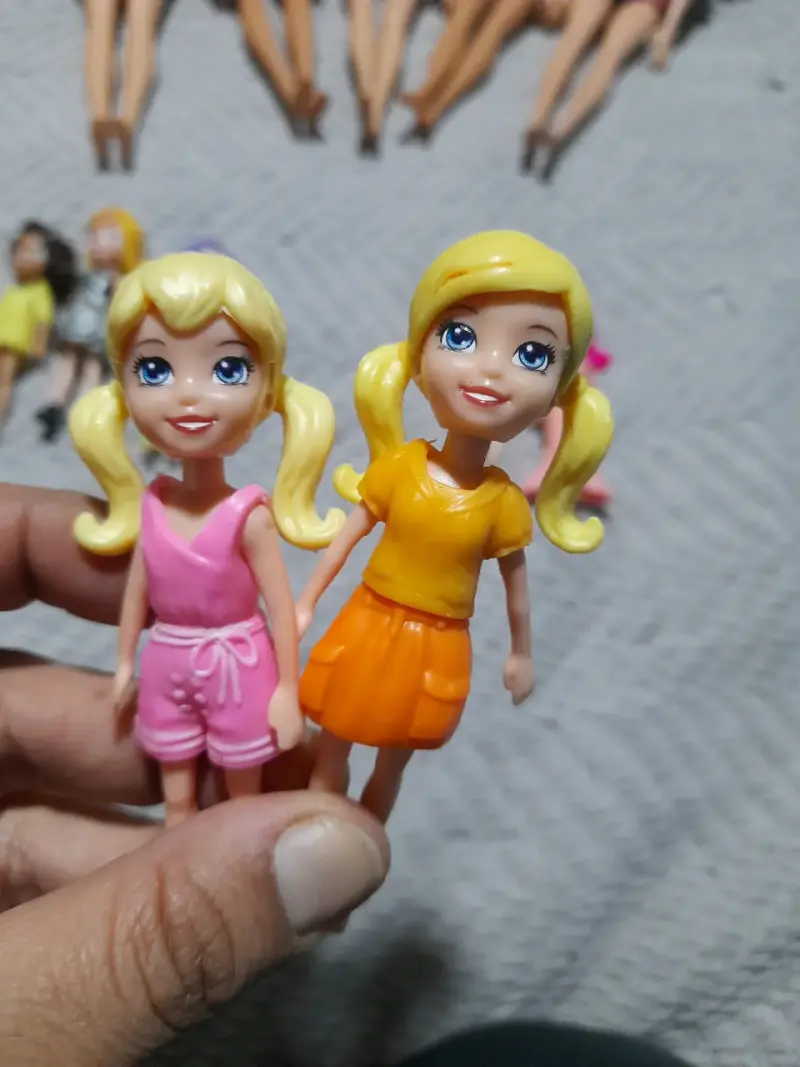 Casa de muñecas Polly Pocket con 8 figuras - 5