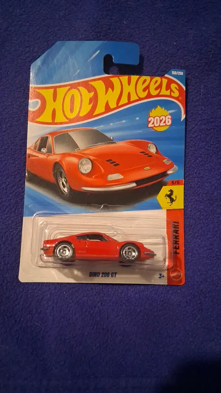 Auto a escala Hot Wheels Ferrari Dino 206 GT - 1