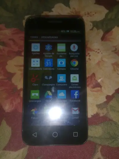 Smartphone Alcatel OneTouch Pixi blanco usado - miniatura 3