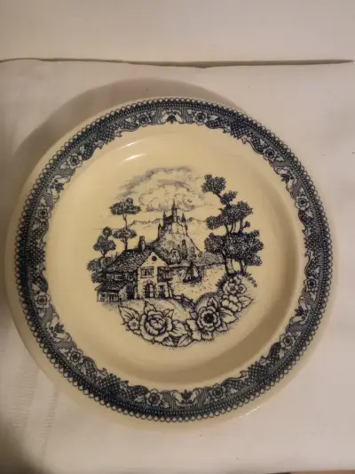Plato decorativo cerámico con diseño vintage - miniatura 6