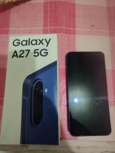 Samsung Galaxy A27 5G en buen estado - miniatura 1