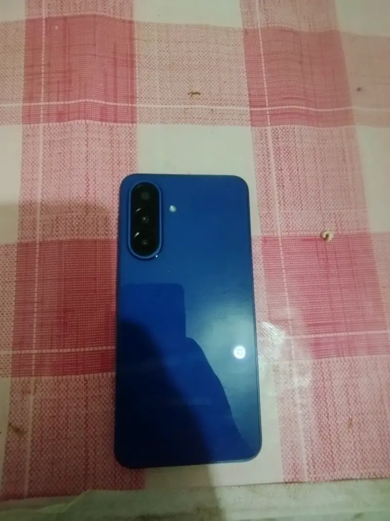Samsung Galaxy A27 5G en buen estado - 2