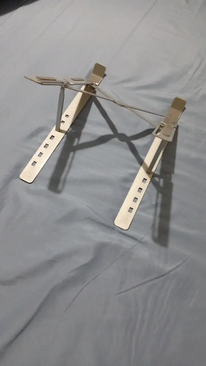 Soporte ajustable para portátil de aluminio - 2