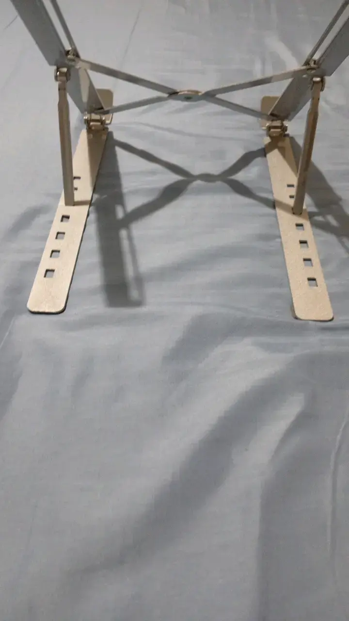 Soporte ajustable para portátil de aluminio - 4