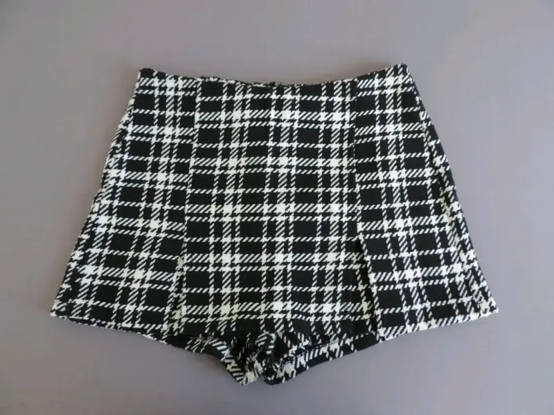 Shorts de cuadros blanco y negro Sybilla talla L - 4