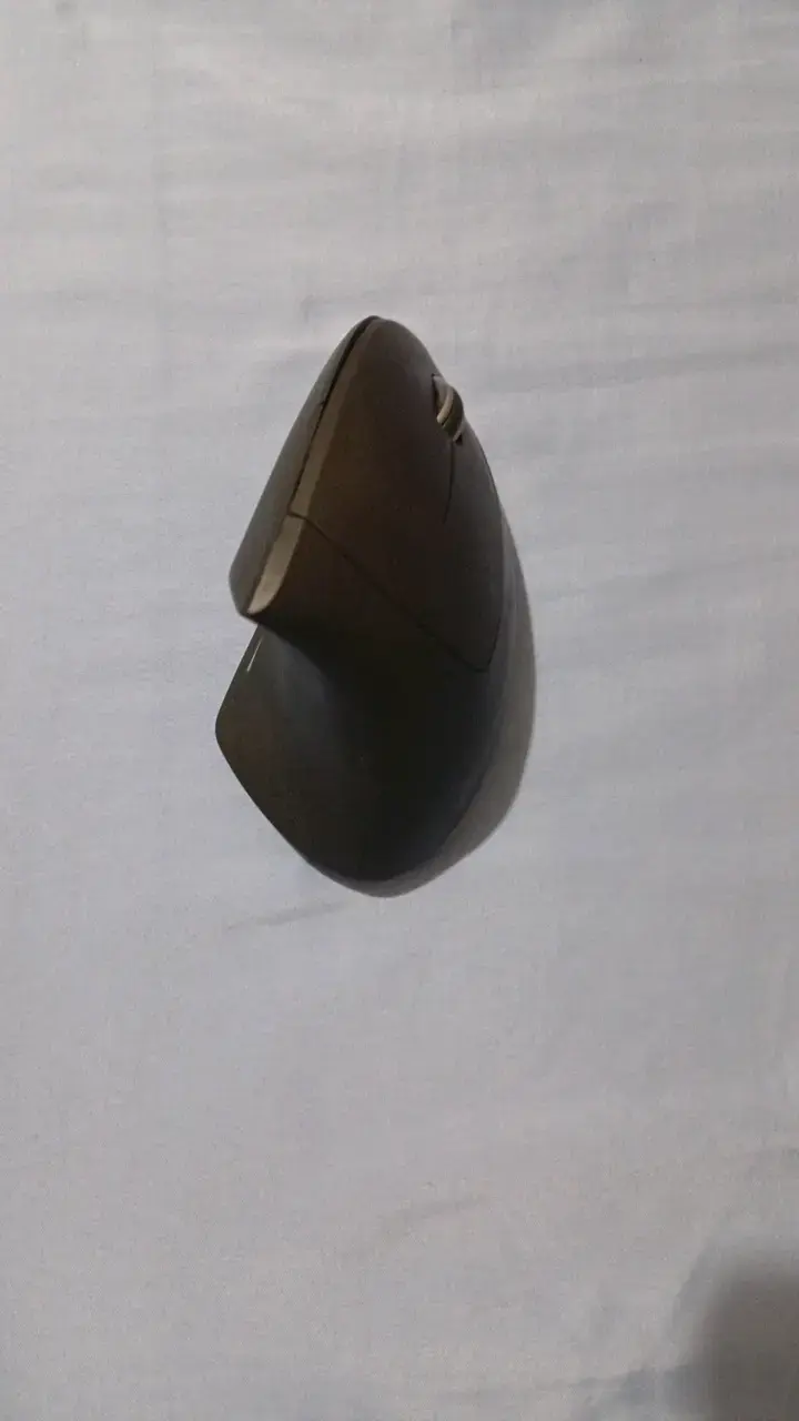 Mouse ergonómico inalámbrico negro - 1