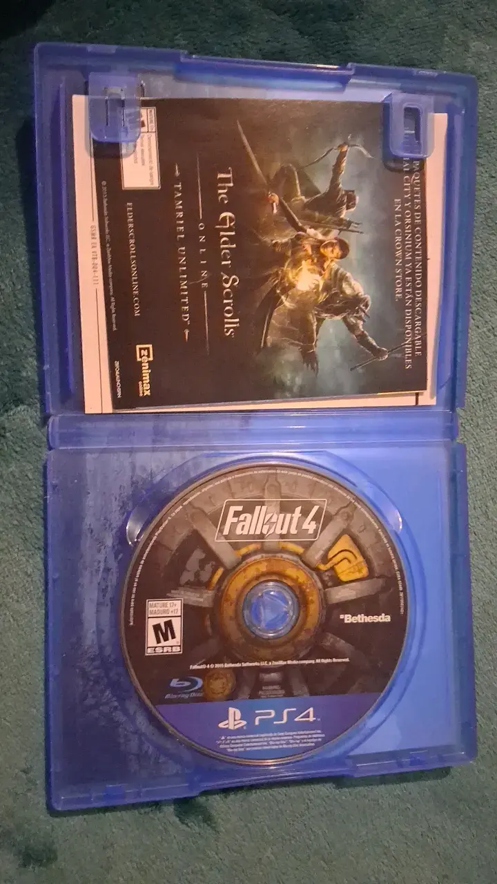 Juego Fallout 4 para PS4 en buen estado - 2