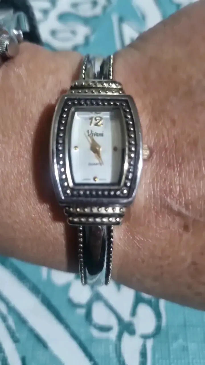 Reloj de pulsera vintage plateado para mujer - 5