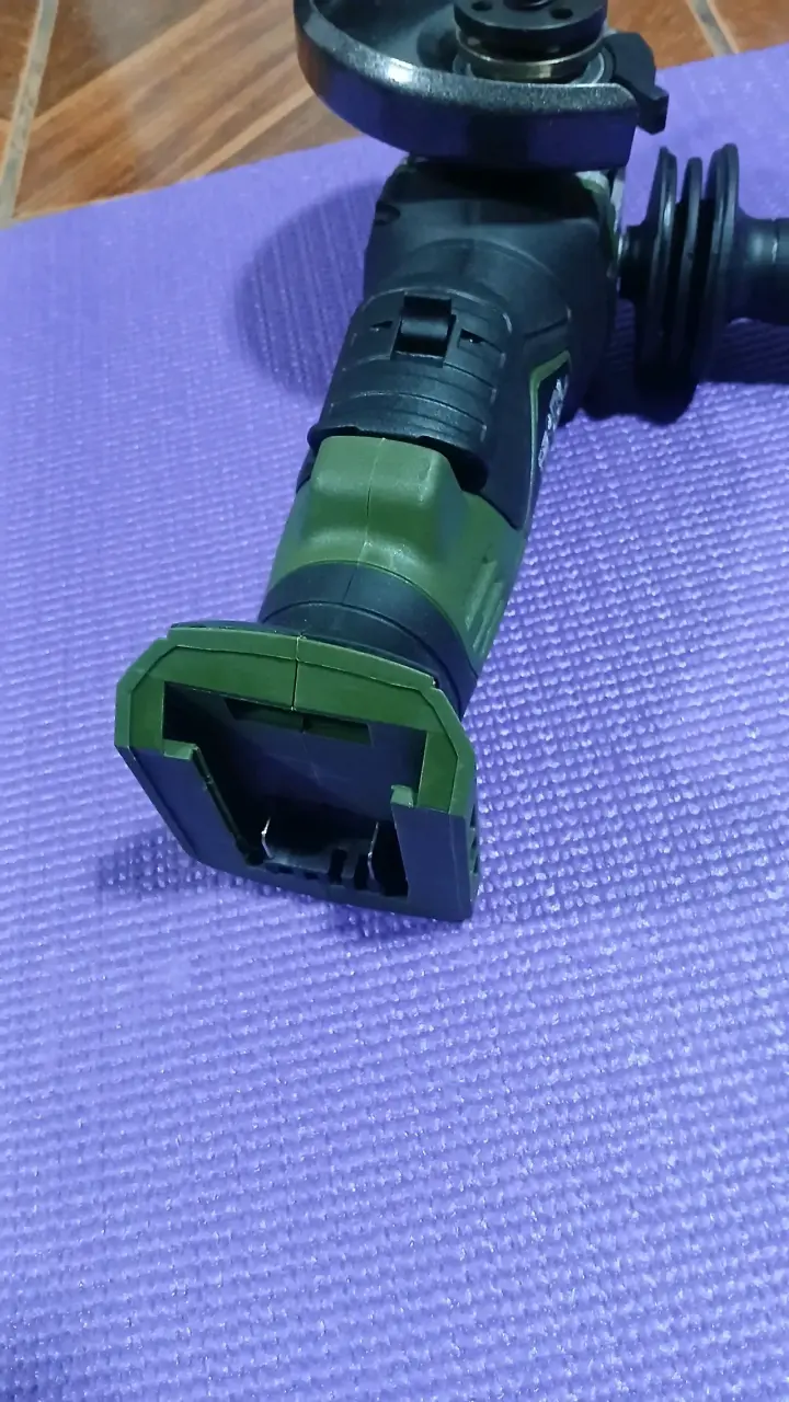 Mini esmeril angular inalámbrico Bauker 18V - 5