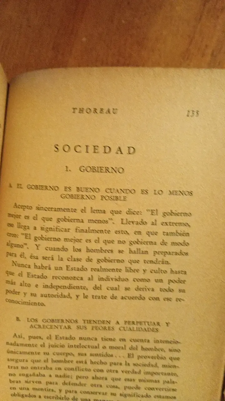 Libro El Pensamiento Vivo de Thoreau por Theodore Dreiser - 3