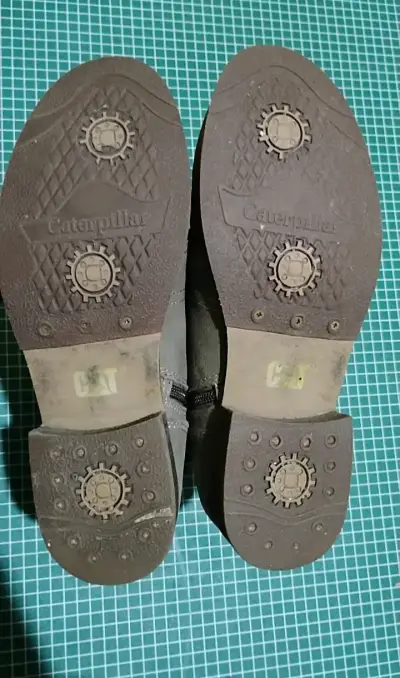Botas de cuero CAT con cordones - miniatura 4