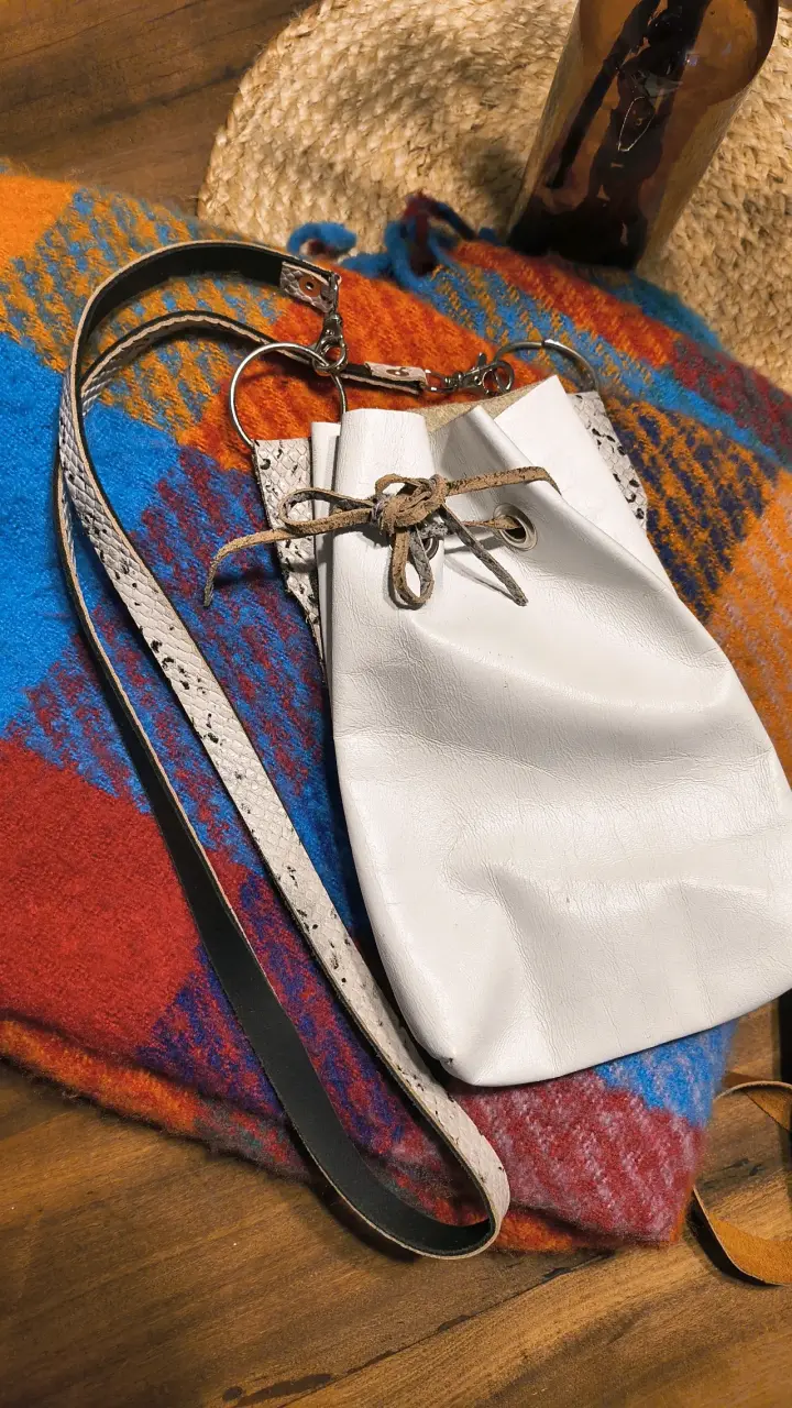Cartera cuero blanco - 2