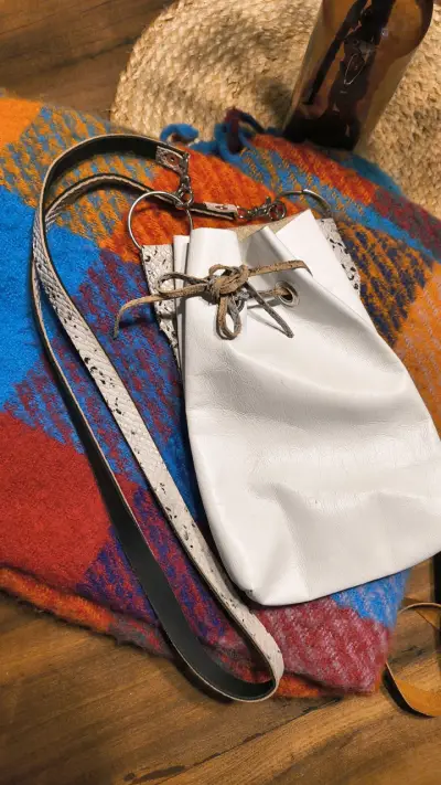 Cartera cuero blanco - miniatura 2