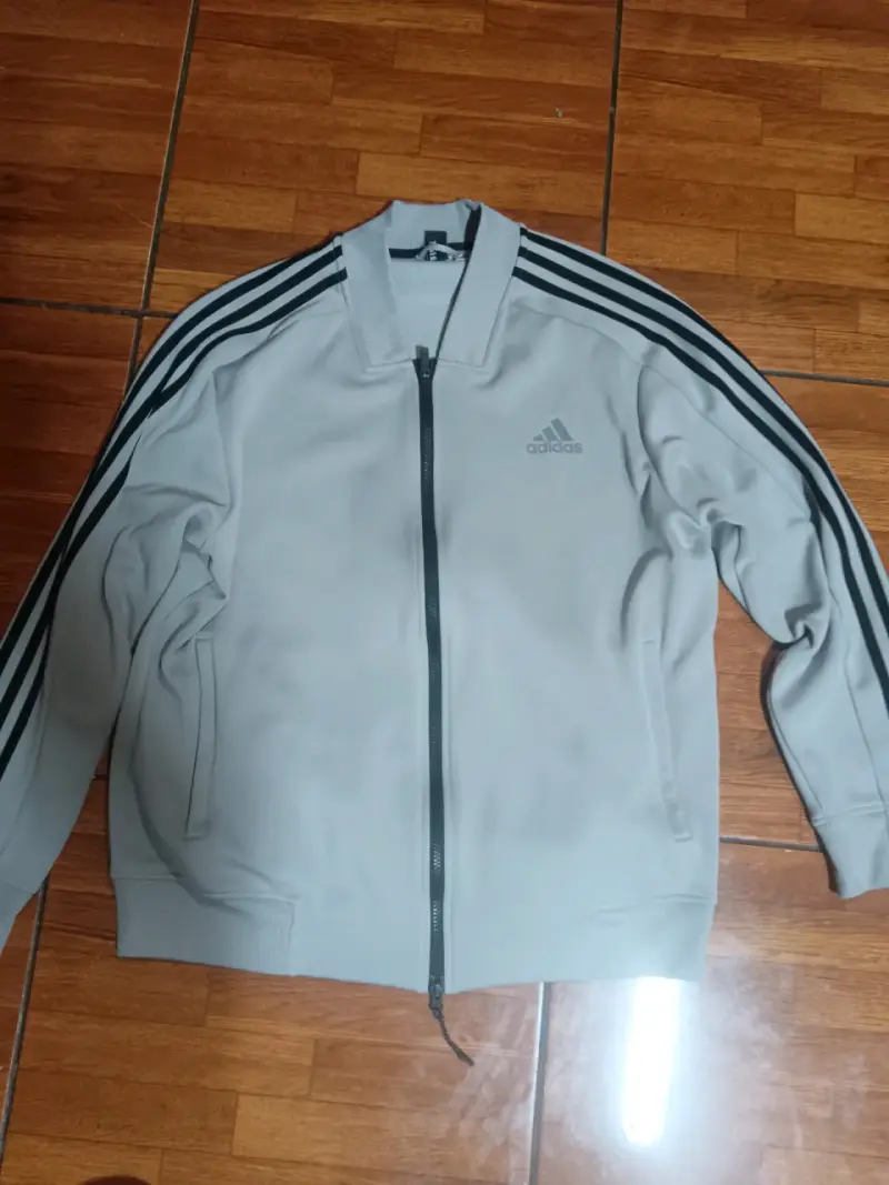 Chaqueta deportiva Adidas gris con cierre - 7
