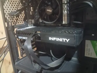 Tarjeta Gráfica Palit 2 GeForce RTX 5060 8GB OC - miniatura 4