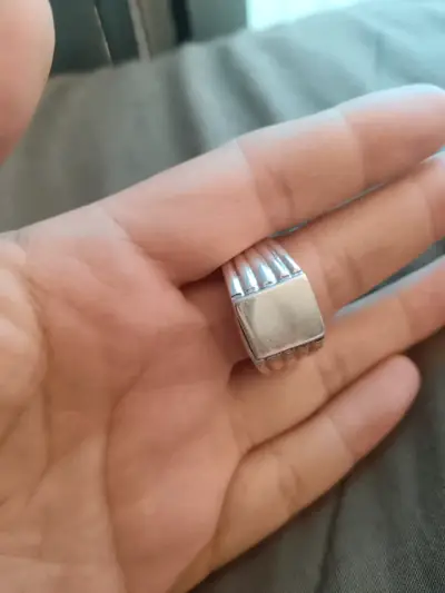 Anillo de plata diseño moderno para hombre - miniatura 1