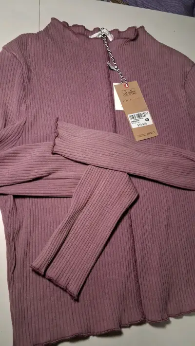 Suéter de punto morado para mujer - miniatura 1
