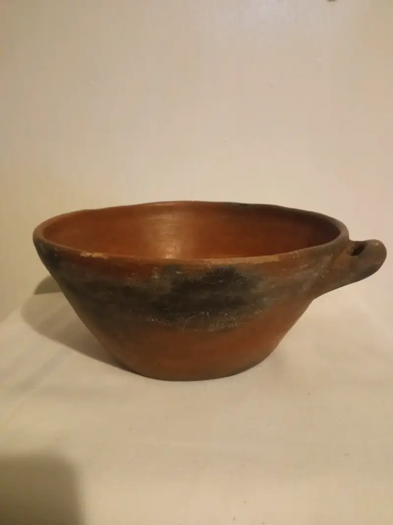 Olla de Greda Artesanal con Asas - 10