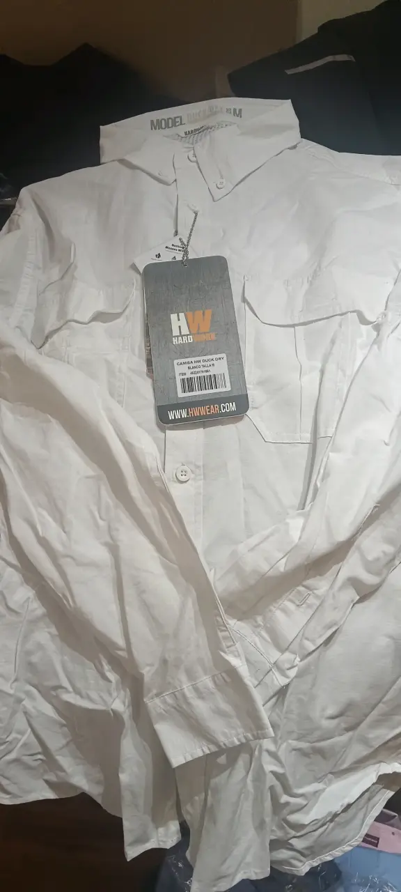 Pantalones cargo y camisas - 6